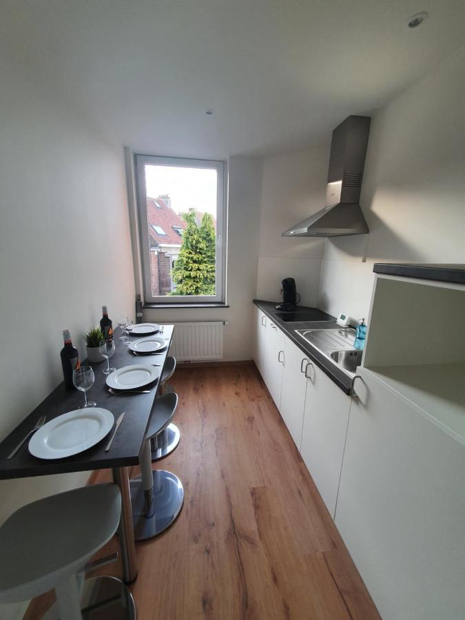 Brussels North - Pajot Apartments Wemmel Bagian luar foto