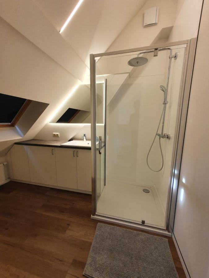Brussels North - Pajot Apartments Wemmel Bagian luar foto